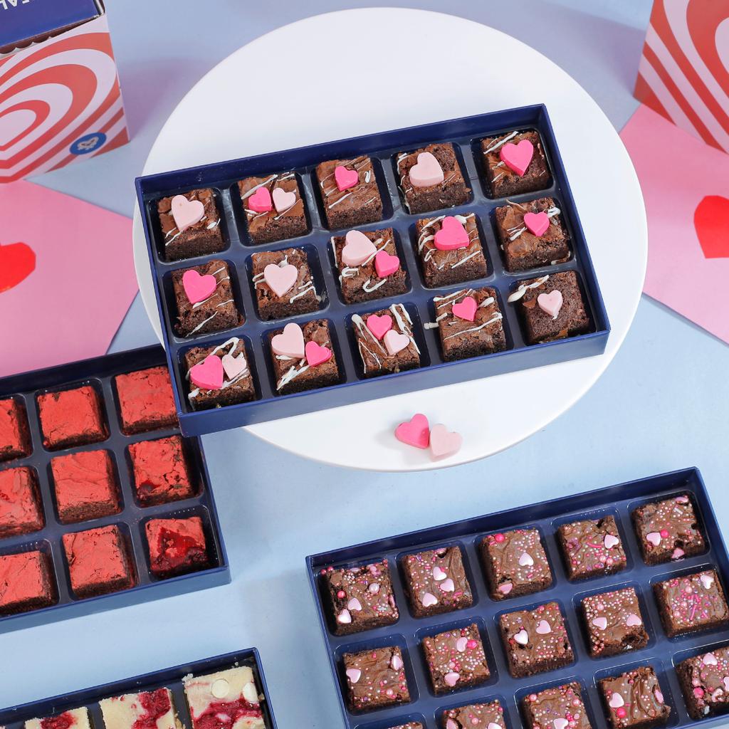 All Hearts Love Brownies - Mini Bites Brownie Darling