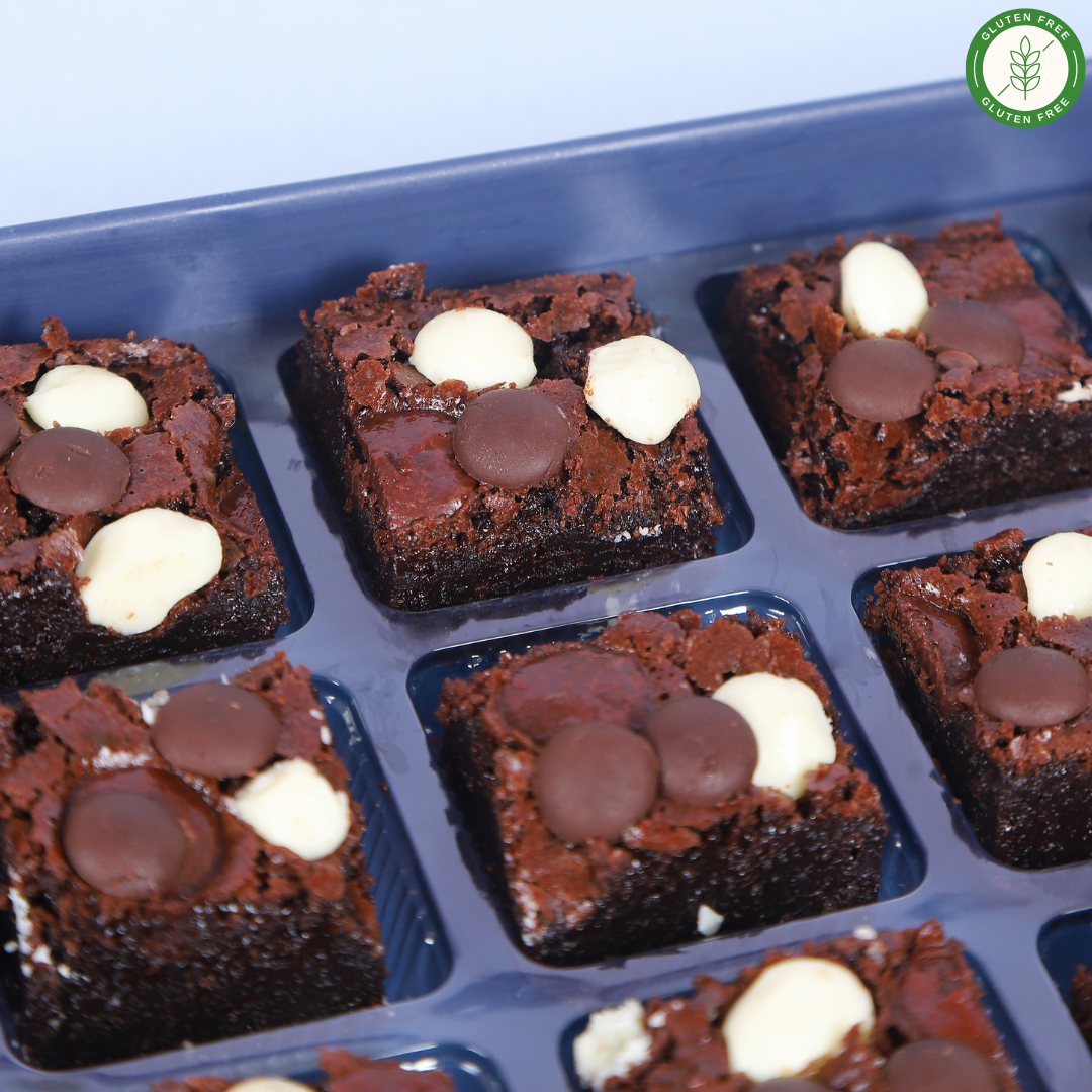Gluten-Free Triple Chocolate Ragi Brownies - Mini Bites Brownie Darling