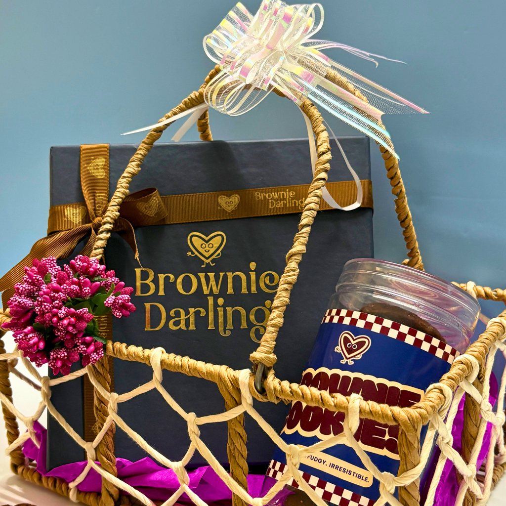 Rakhi Hamper - Box of 9 Brownies & Cookies - New Delhi/NCR Brownie Darling