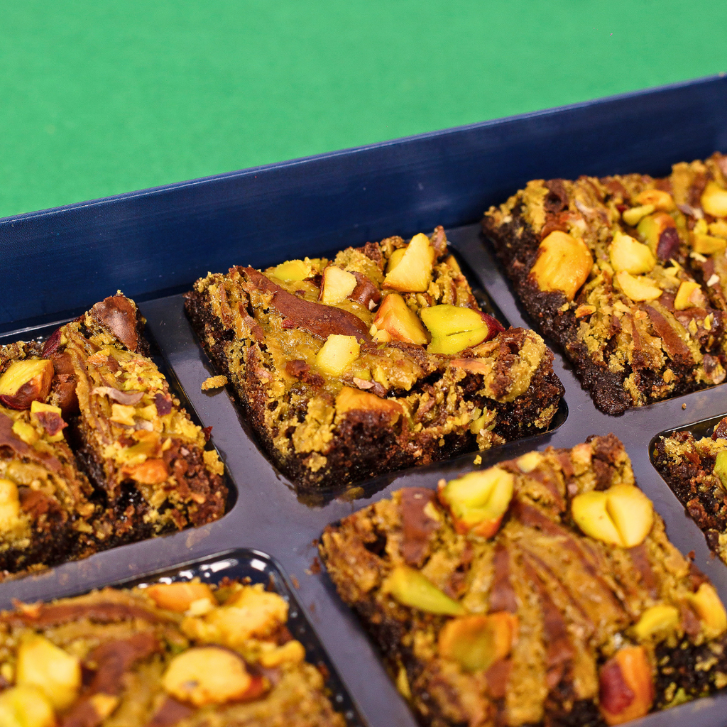 Pistachio Brownies - Mini Bites Brownie Darling