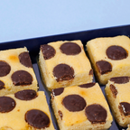 Choco Dots Blondies - Mini Bites Brownie Darling