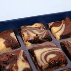 Yin-Yang Brownies - Mini Bites Brownie Darling