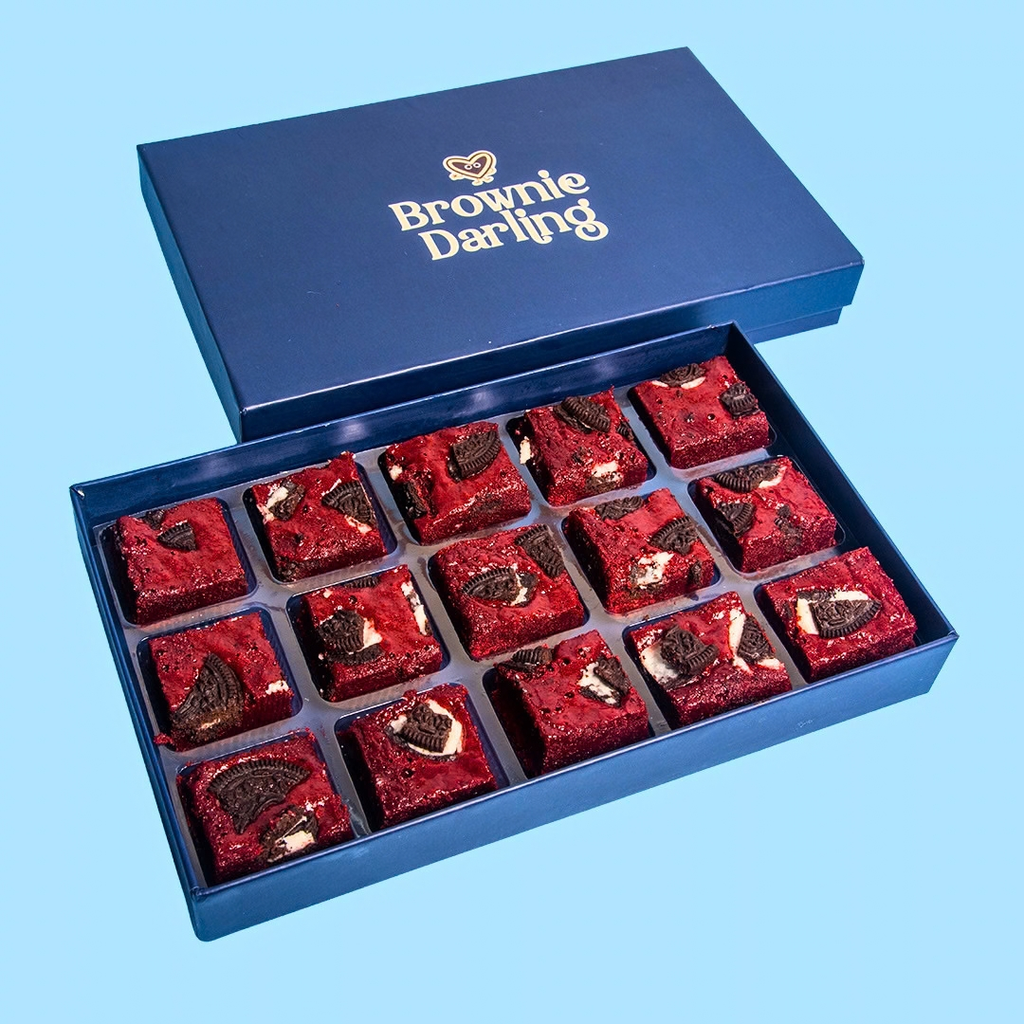 Red Velvet Oreos Brownies - Mini Bites Brownie Darling