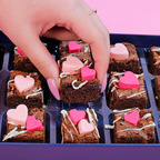 All Hearts Love Brownies - Mini Bites Brownie Darling