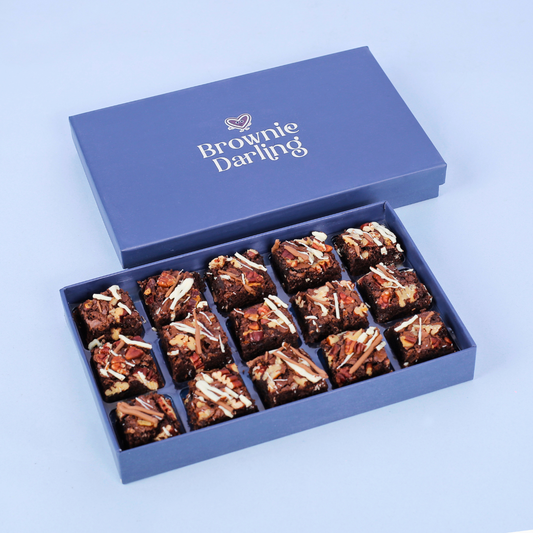 Pecan Drizzle Brownies - Mini Bites Brownie Darling