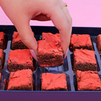 Raspberry Dust Love Brownies - Mini Bites Brownie Darling