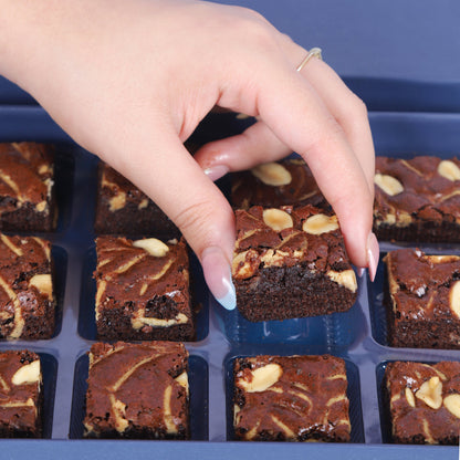 Peanut Butter Brownies - Mini Bites Brownie Darling