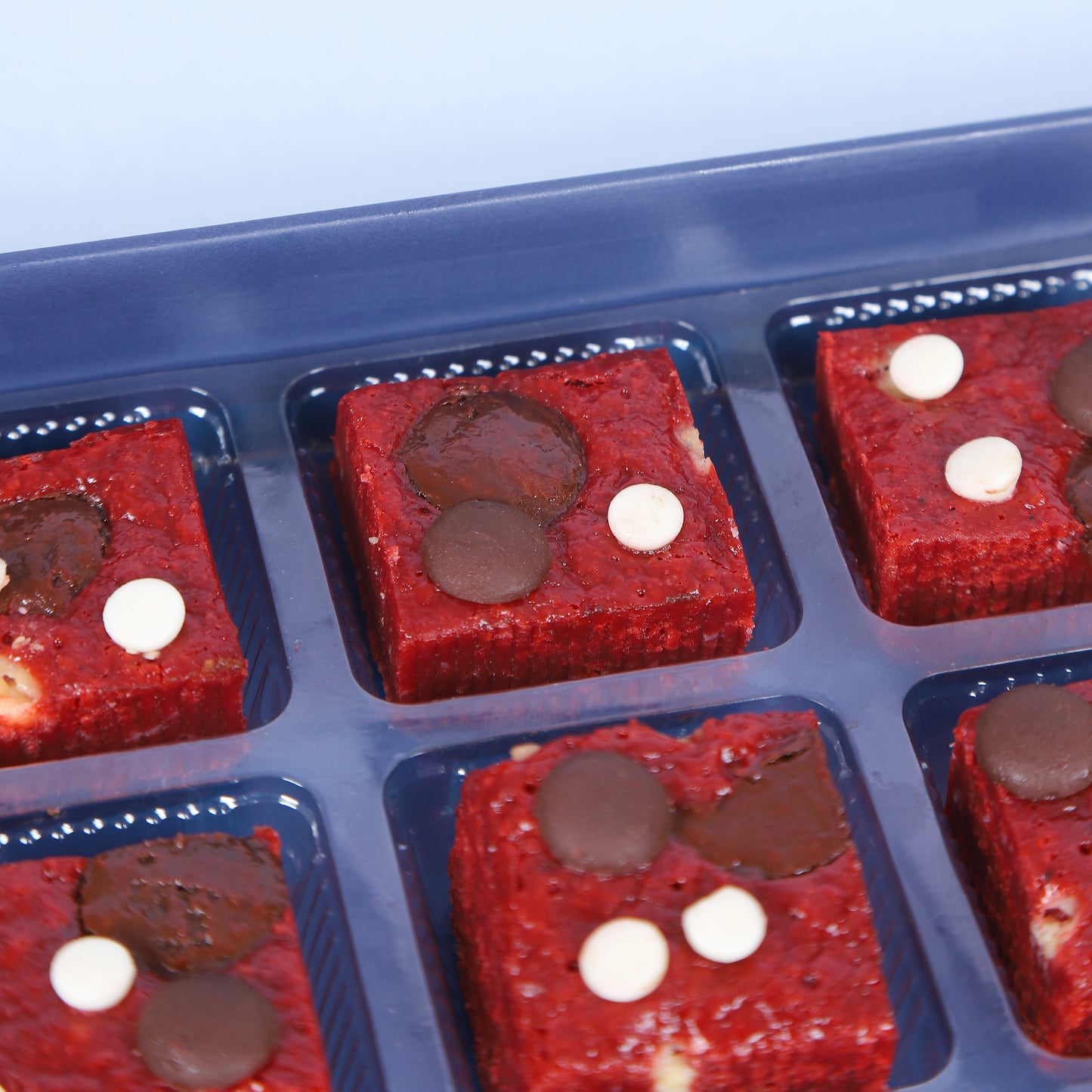 Red Velvet Brownies - Mini Bites Brownie Darling