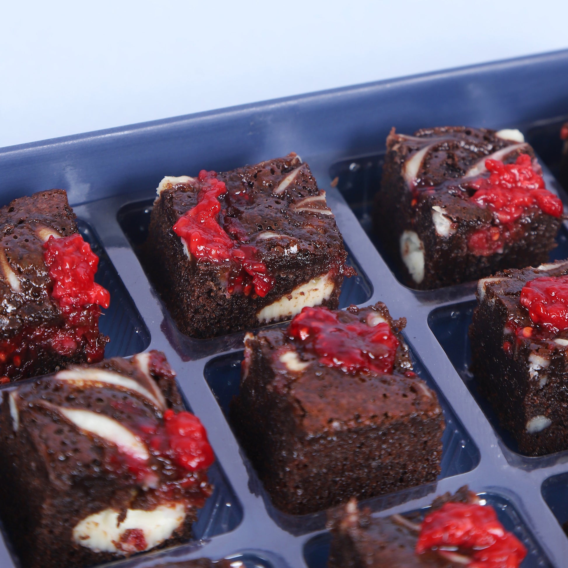 Raspberry Cheesecake Brownies - Mini Bites Brownie Darling